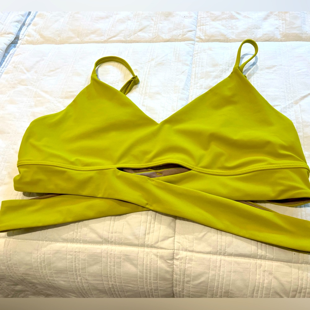 Lululemon Top!